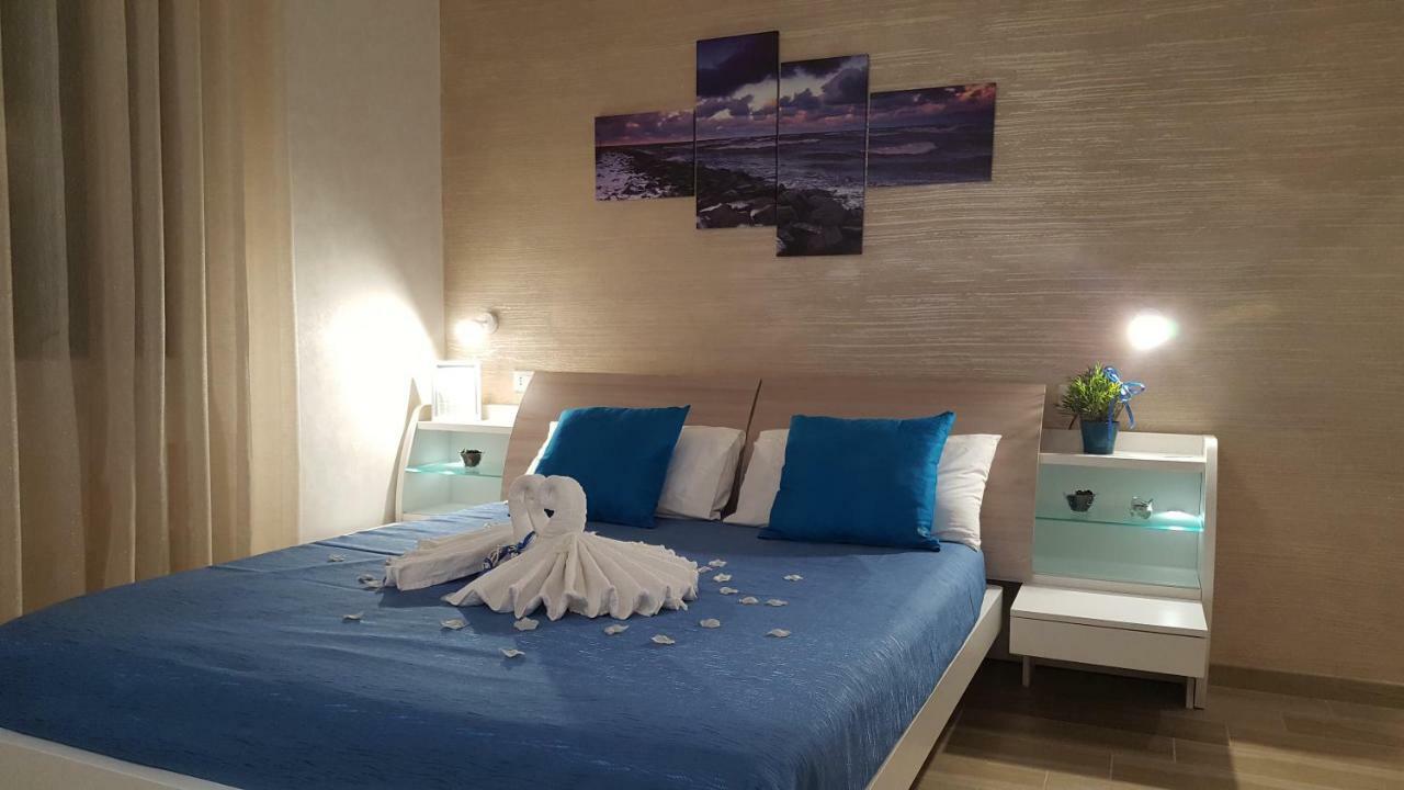 Hotel Martina'S House Porto Cesareo Exterior foto
